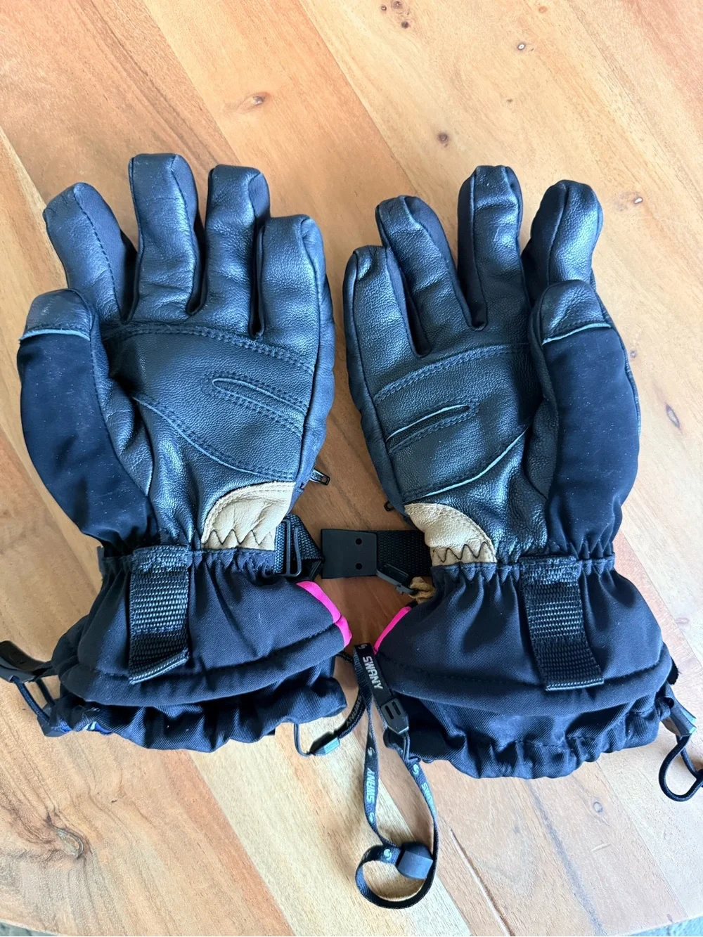 Swany X-Change Jr. Ski and Snowboard Glove Black and Pink size M 7/8